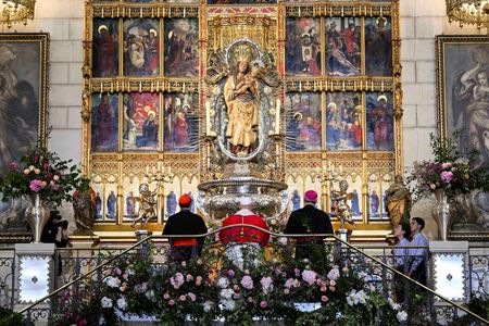 Pope Leo Travels to Barcelona During Spain Visit Focusing on Conflict and Migration
