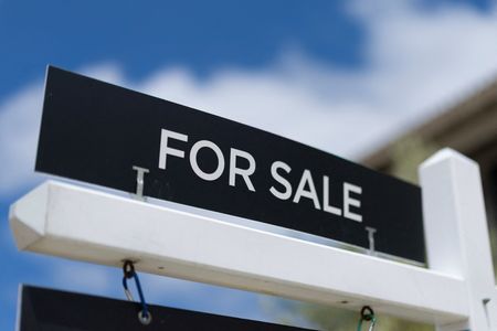 May Home Sales Jump Beyond Forecasts Despite Mortgage Rate Concerns