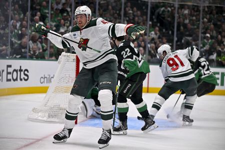Minnesota Wild Locks Up Forward McCarron with $20M Deal