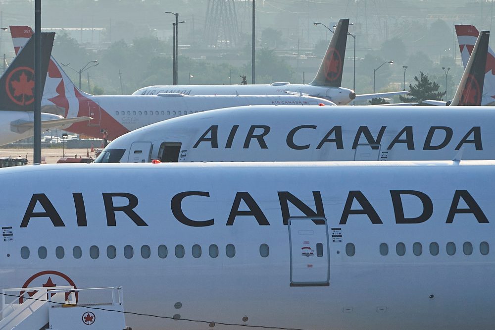 Former Air Canada Captain Charged for Flying 16 Years Without Proper License