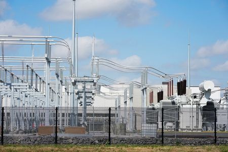 Mississippi Residents Sue Musk Companies Over Noisy Data Center Power Plant