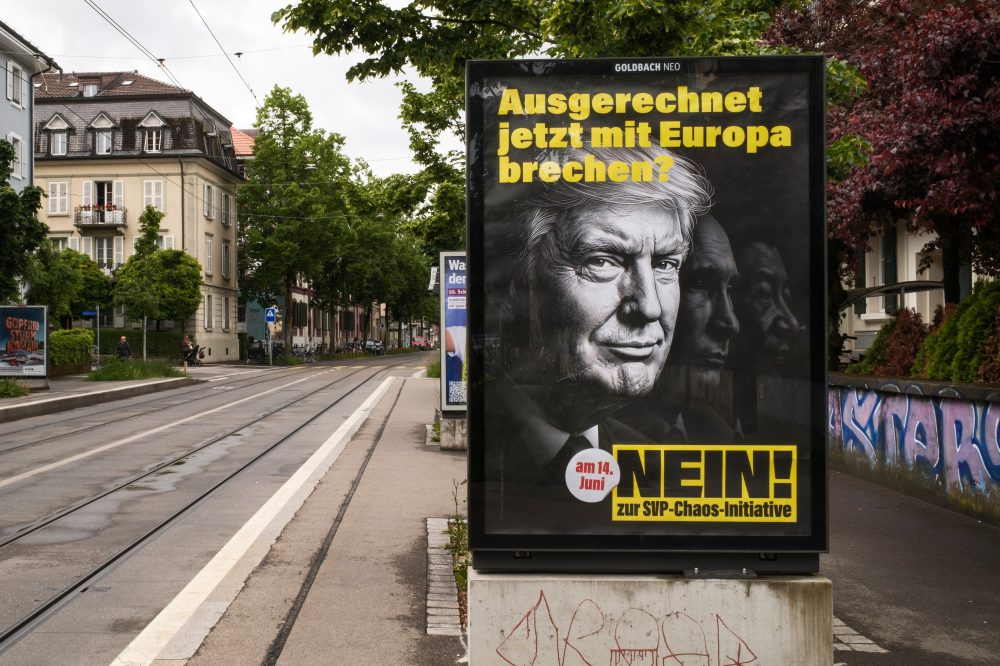 Swiss Citizens to Vote on Unprecedented Population Cap Proposal Sunday