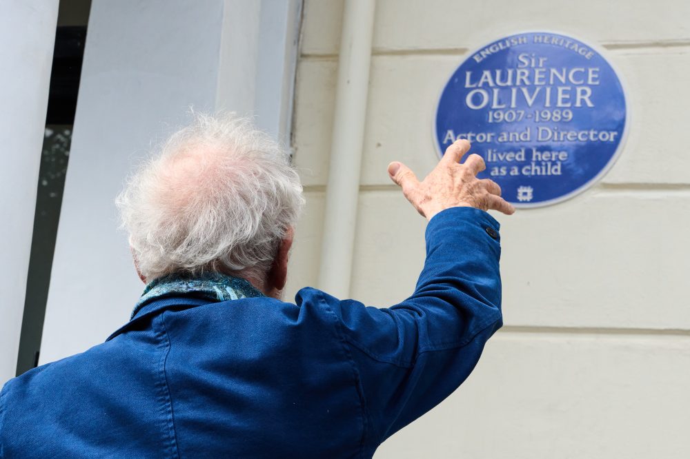 Blue Plaque Honors Acting Legend Laurence Olivier at London Childhood Home