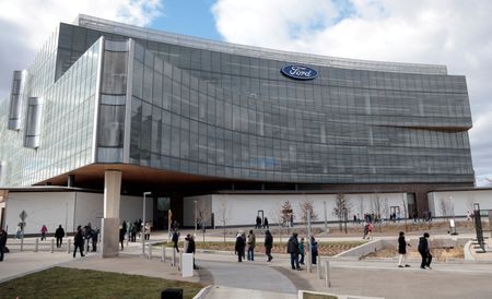 Over 548K Ford Expeditions Recalled Due to Sharp Console Edges