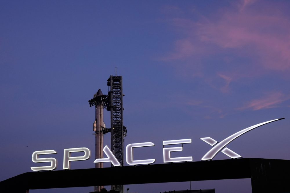 SpaceX Set to Go Public Friday in Massive $75 Billion Stock Offering