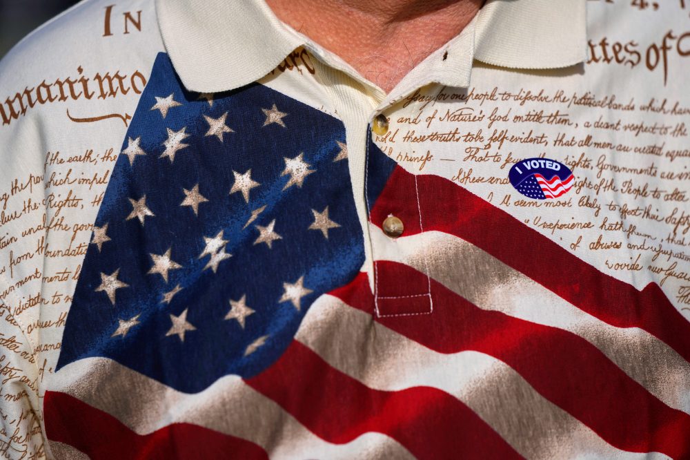 New Poll Shows Trump Losing Ground With Independent Voters in Second Term