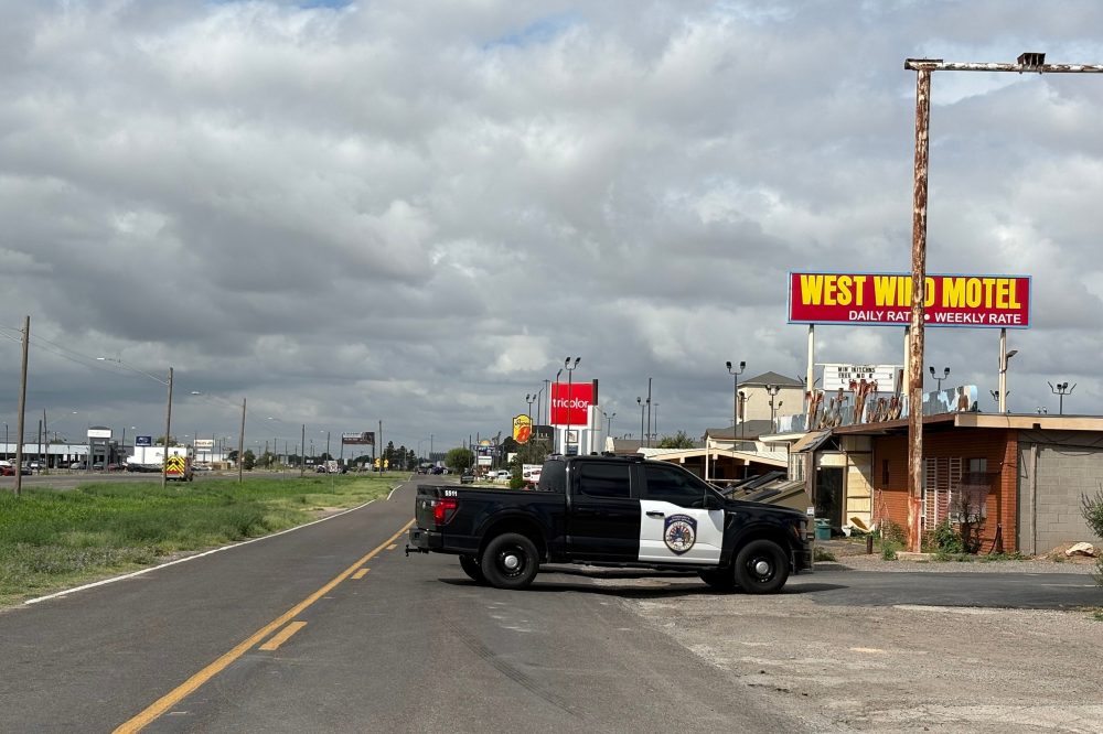 West Texas Gunman Dies After Deadly Shooting Spree Injures 10