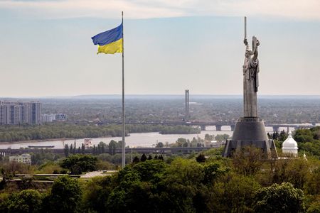 European Union Approves Start of Membership Negotiations with Ukraine, Moldova