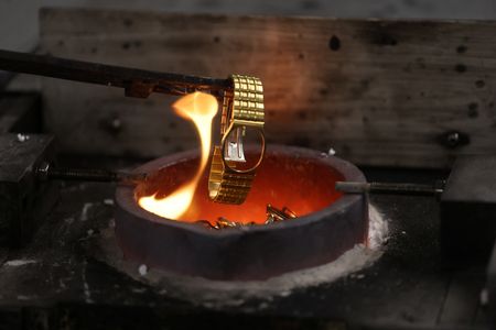 Rising Gold Prices Lead to Destruction of Luxury Watches for Scrap Metal