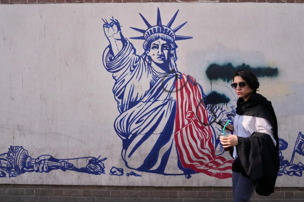US and Iran Near Agreement to End Middle East Conflict