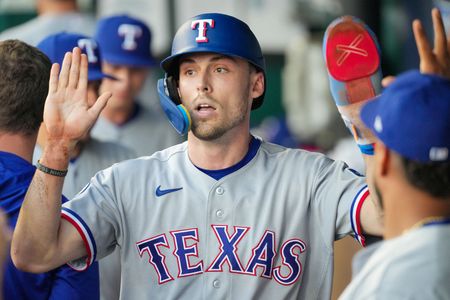 Texas Rangers Sideline Outfielder Carter with Oblique Injury