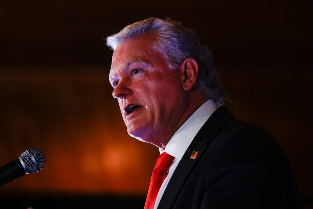 Trump Backs Collins Over Dooley in Georgia Senate Runoff