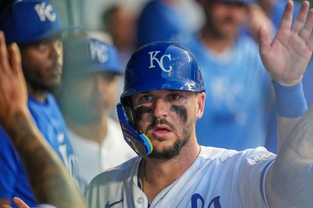 Kansas City Royals First Baseman Pasquantino Lands on Injured List with Broken Bone