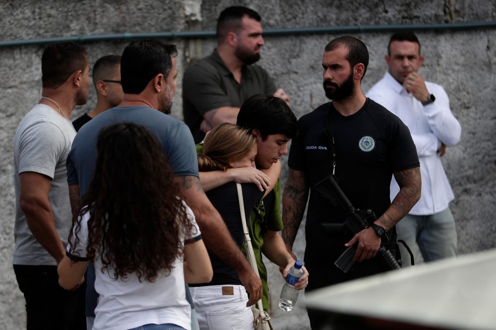 Two Helicopters Collide Over Rio de Janeiro, Killing All 6 Aboard