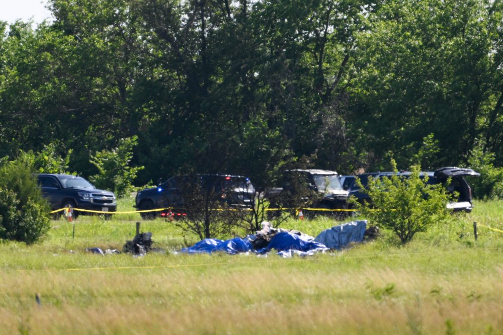 Missouri Skydiving Crash Highlights Long-Standing Safety Concerns in the Industry