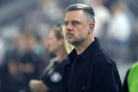 Angel City FC Parts Ways With Coach Alexander Straus Amid Rough Stretch