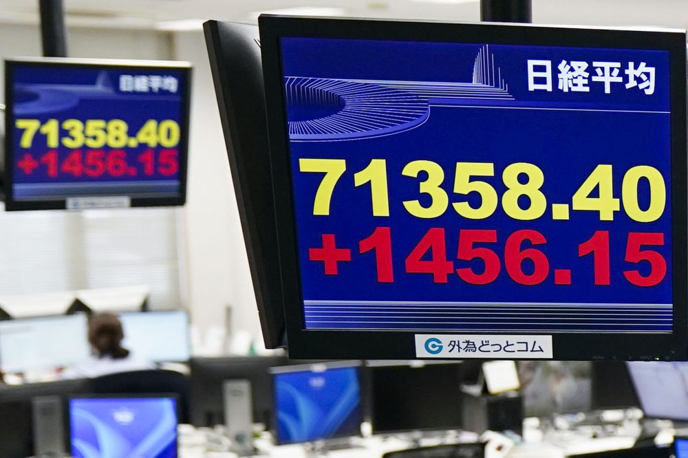 Asian Markets Surge After US-Iran Peace Deal Signed, Wall Street Stumbles