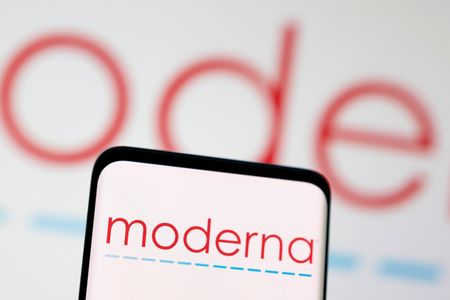 FDA Advisers Unanimously Back Moderna’s New Flu Shot for Adults 50 and Older