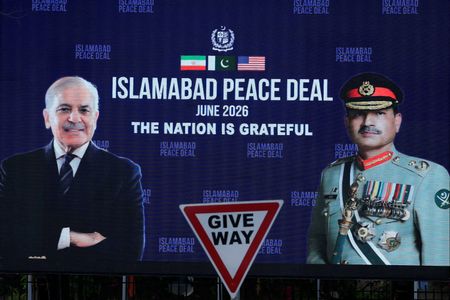 Insiders Reveal How the US-Iran Preliminary Deal Almost Fell Apart