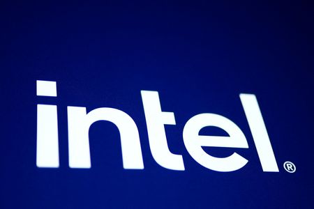 Intel Names Semiconductor Veteran Seok-Hee Lee to Head Foundry Packaging Division