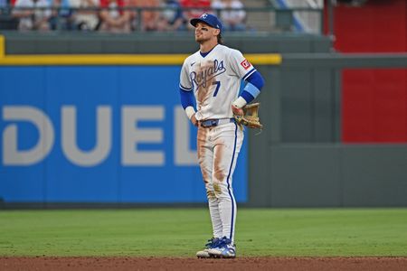 Royals Star Bobby Witt Jr. Leaves Game Early With Knee Trouble