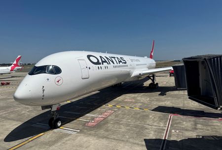 Qantas Bets on Science to Make 20-Hour Nonstop Flights More Bearable