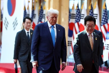 Trump Open to Phased Approach on North Korea Nukes, South Korean President Says