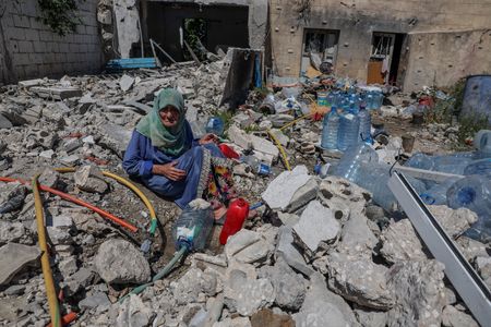 Lebanese Man Returns Home to Find Village Reduced to Rubble