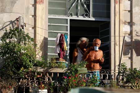 Cuba Unveils Sweeping Market Reforms, But Citizens React With Caution