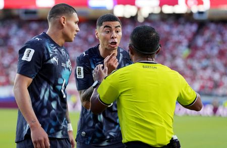 Paraguay’s Almiron Ejected for Mouth-Covering Gesture in World Cup Match vs. Turkey