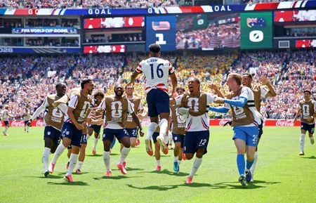 Former US Coach Arena Raises Red Flags After World Cup Win Over Australia