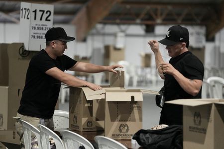 Colombia Heads to Runoff: Leftist Senator vs. Right-Wing Outsider