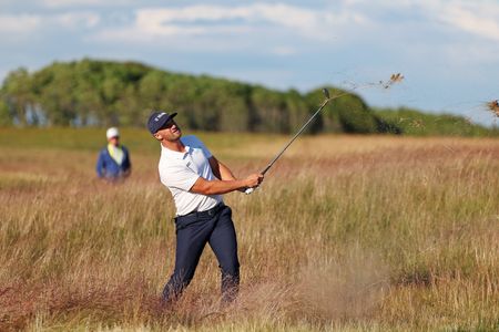 Wyndham Clark Poised for Second US Open Title with Six-Shot Lead