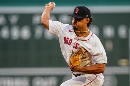 Jordan Hicks Back on the Mound for Chicago White Sox After Injury Stint