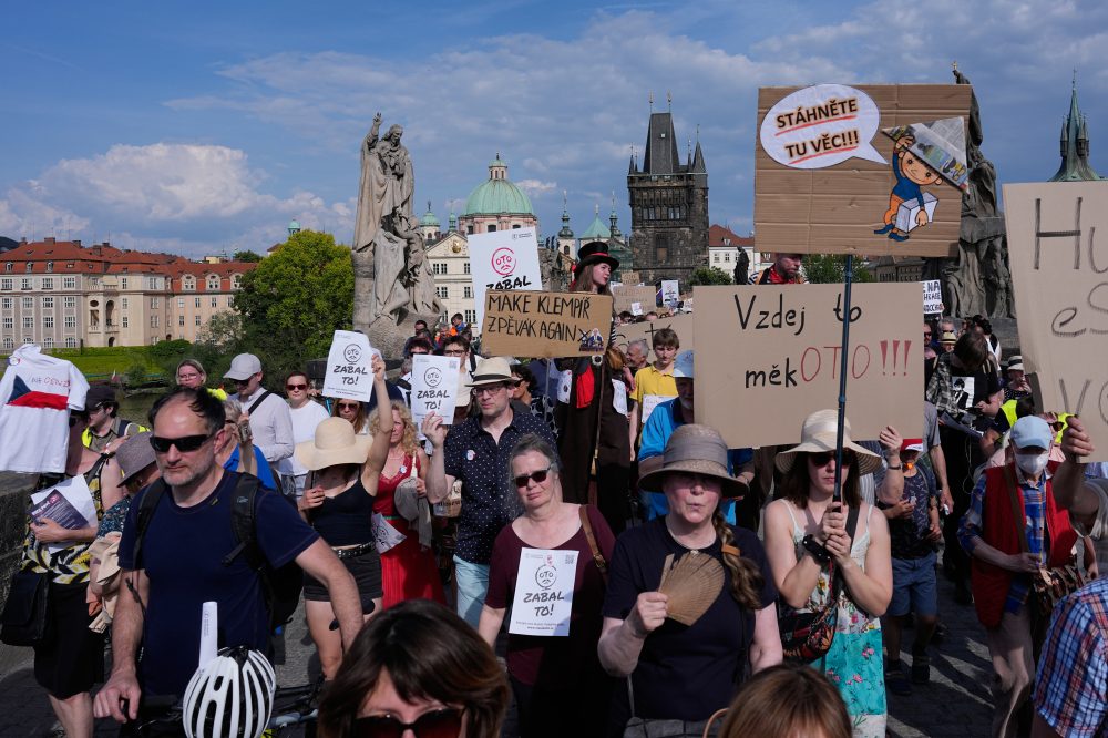 Czech Broadcasters Strike Over Government Plan to Control Public Media Funding