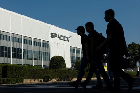 SpaceX Reveals $100.8 Billion Cash Reserve After Record-Breaking IPO