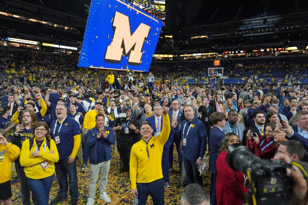 Michigan Scrambles for New Coach After Dusty May Heads to NBA’s Dallas Mavericks
