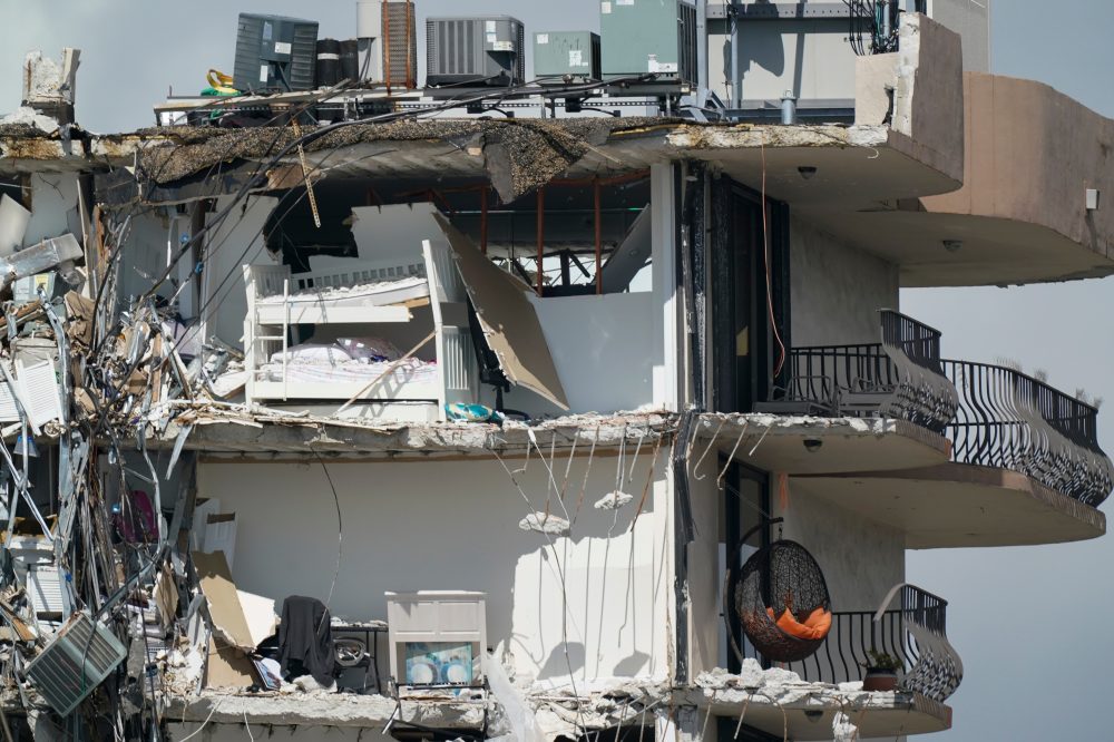 Federal Report: Florida Condo Collapse Began Weeks Before Deadly 2021 Disaster