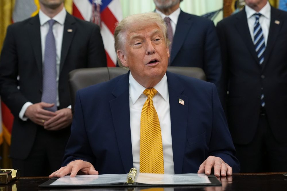 Trump Heads to Pennsylvania Mack Truck Plant After Iran Peace Deal