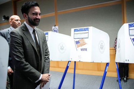 NYC Mayor’s Socialist Endorsements Spark Democratic Party Tensions Ahead of Primary