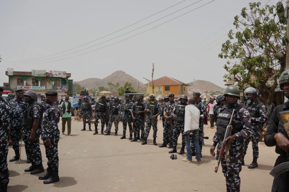 Armed Group Kills at Least 20 in Nigerian Village, Police Exchange Fire with Attackers
