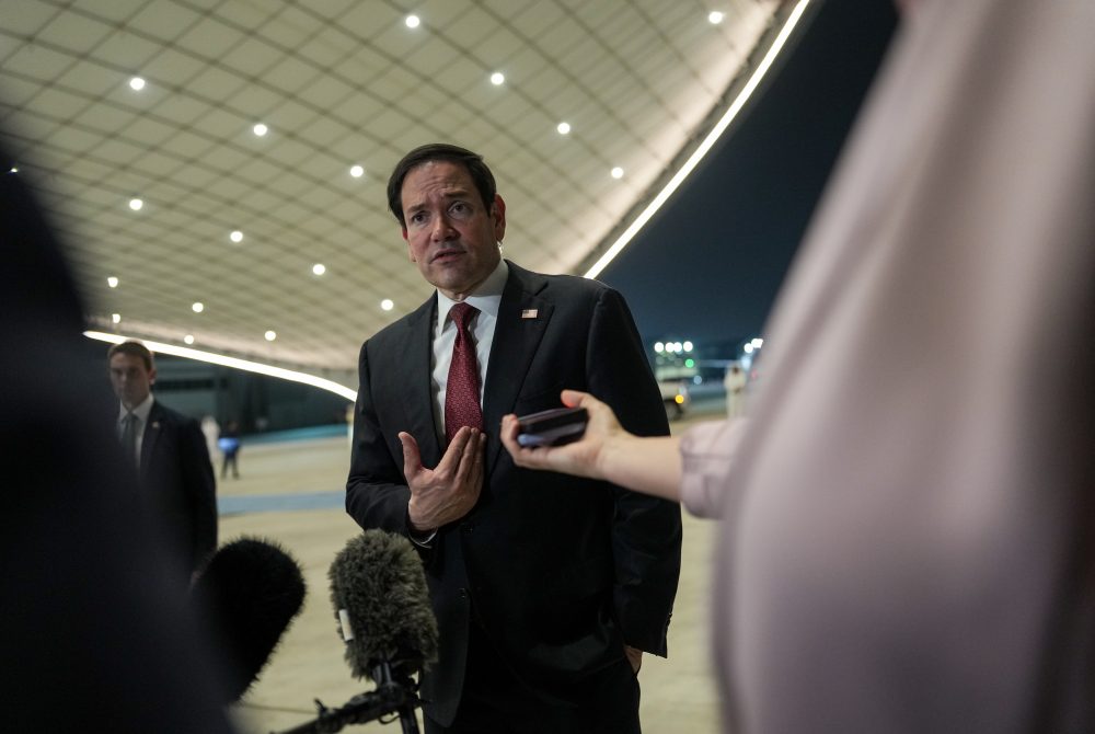 Rubio Lands in UAE to Calm Gulf Allies’ Fears Over Iran Deal