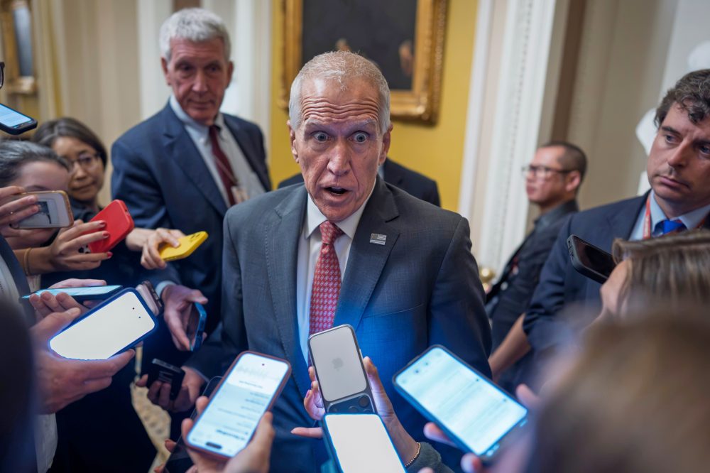 Republican Senators Set to Face Trump Amid Rising Tensions Within Party