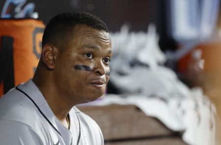 Giants’ Devers Says Pinch-Runner Incident Was a ‘Misunderstanding’