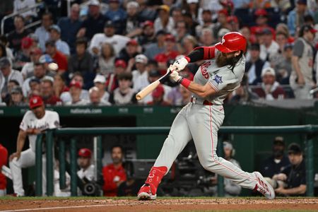 Phillies Stun Nationals With 8-Run Ninth Inning Comeback