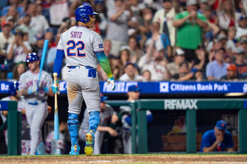 Mets Face Double Trouble: Soto’s Back Injury Clouds Return of Lindor