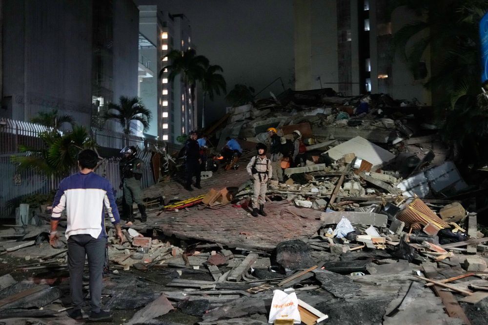 Two Major Earthquakes Strike Venezuela, Causing Building Collapses in Caracas