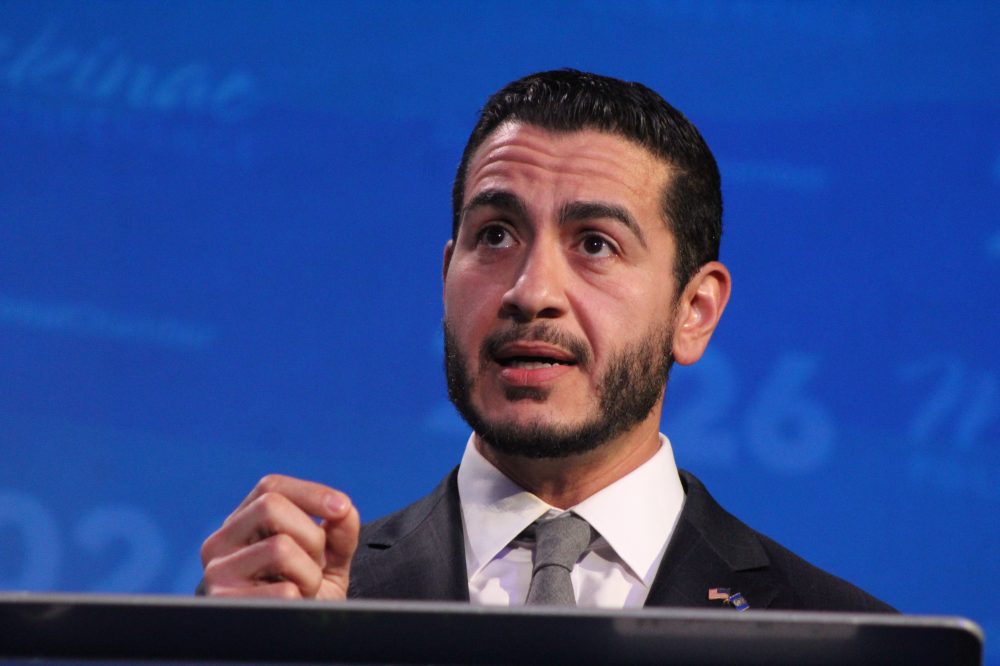 Maryland Senator Backs Progressive Challenger in Michigan Senate Race, Defying Party Leaders