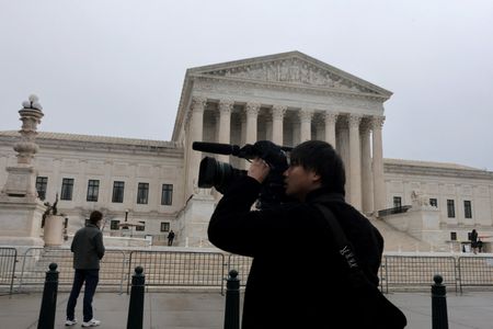 Supreme Court Strikes Down Hawaii Law Limiting Handguns on Private Property