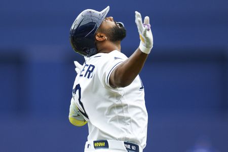 Rays Carry No-Hit Bid Into 9th as Caminero Blasts Three Home Runs